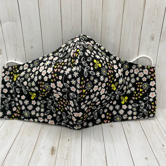 Mask - Picture 8 of 9